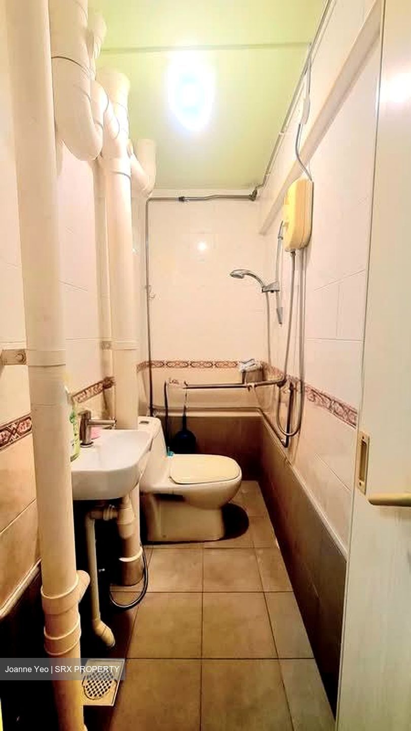 Blk 111 Commonwealth Crescent (Queenstown), HDB 3 Rooms #563314891